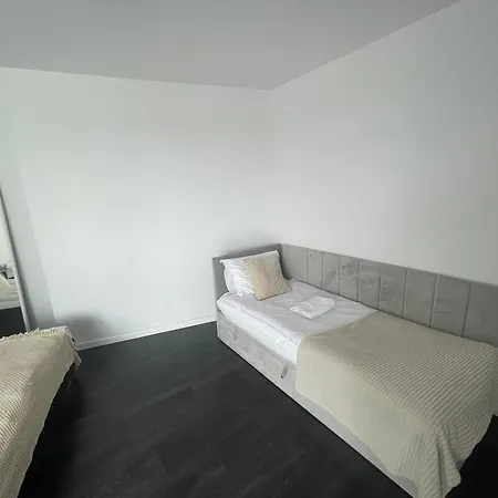 Neartopl Ac Deluxe Vermelo Parking Apartmán Krakov