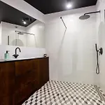 Neartopl Deluxe Vermelo Parking Апартаменты