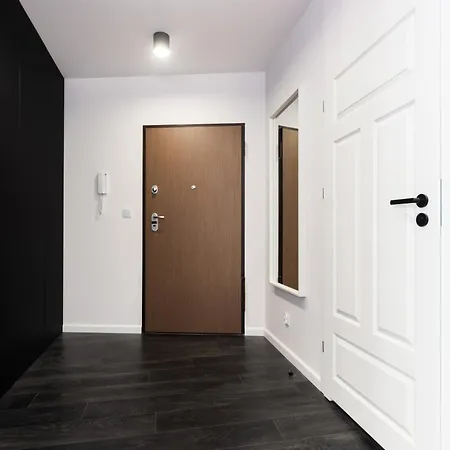 Neartopl Deluxe Vermelo Parking *