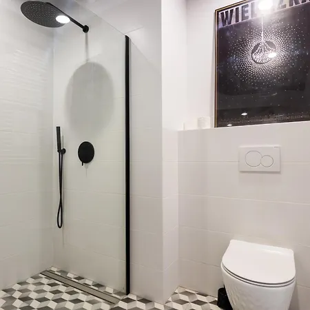 Neartopl Deluxe Vermelo Parking Kraków